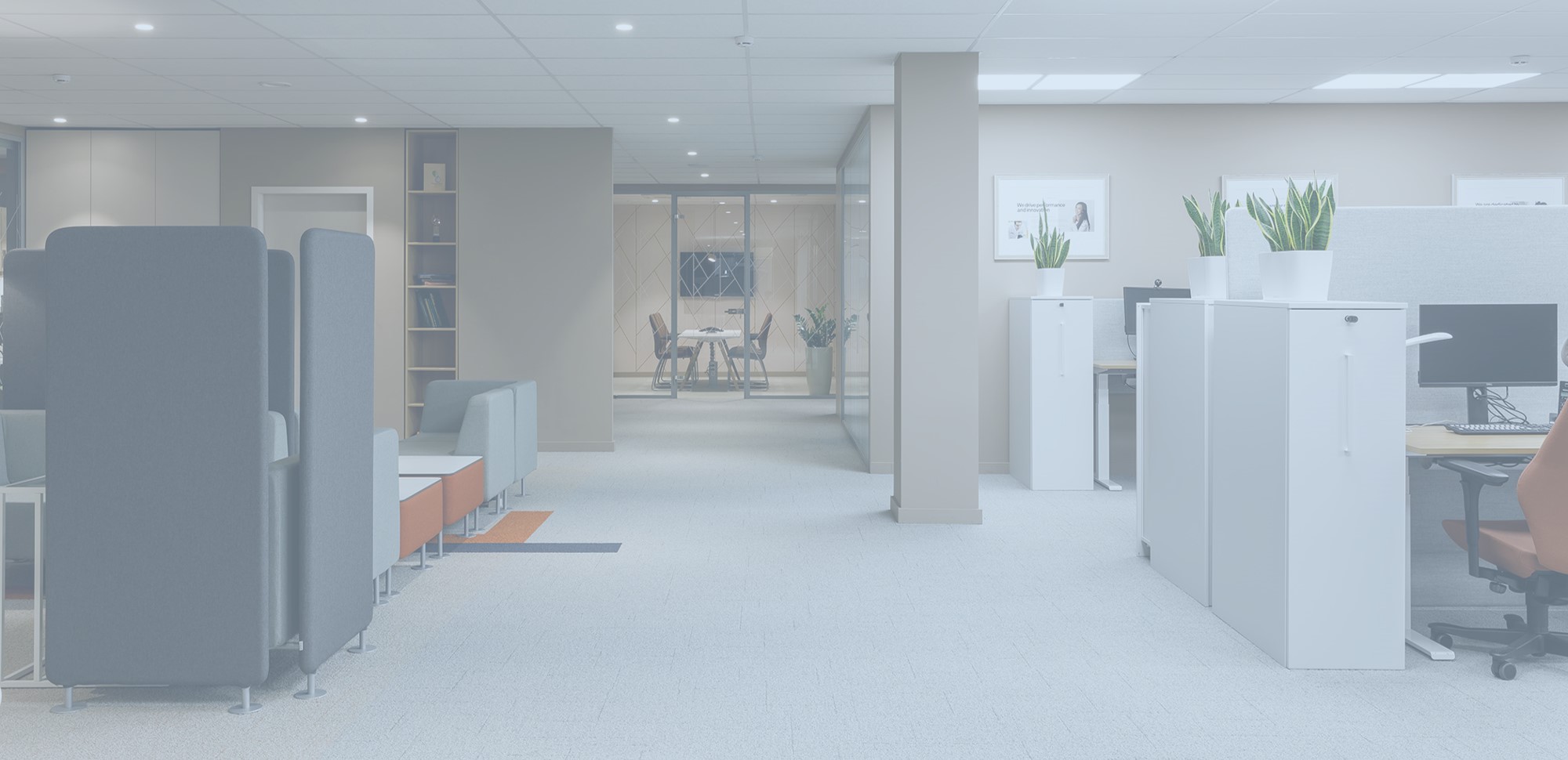 Организация офисного пространства компании Kemira: как цвета в интерьере влияют на продуктивность сотрудников 