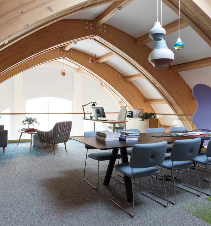 Студия DESIGNIC: интерьер офиса в скандинавском стиле - фото №2