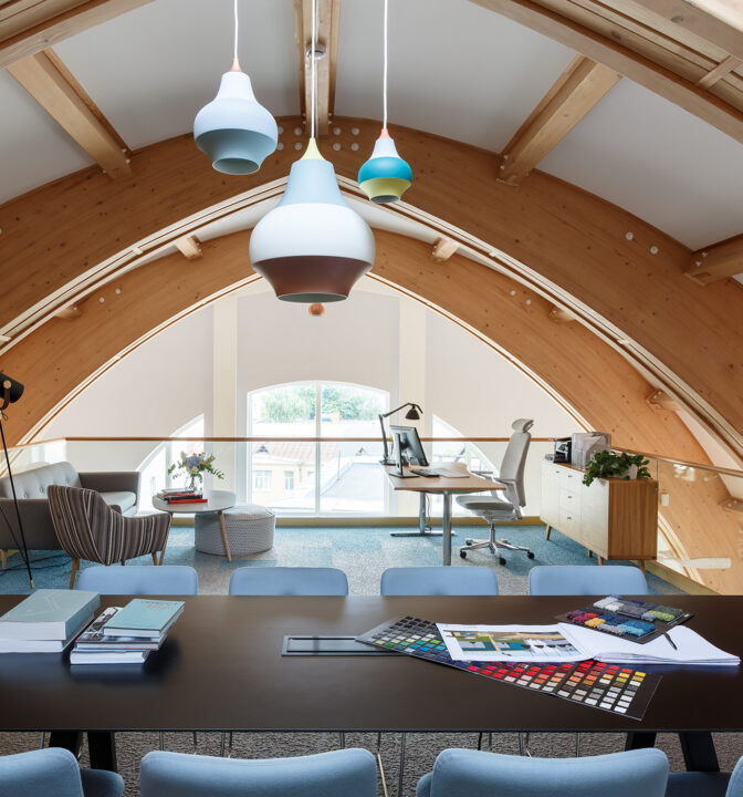 Студия DESIGNIC: интерьер офиса в скандинавском стиле - фото №1