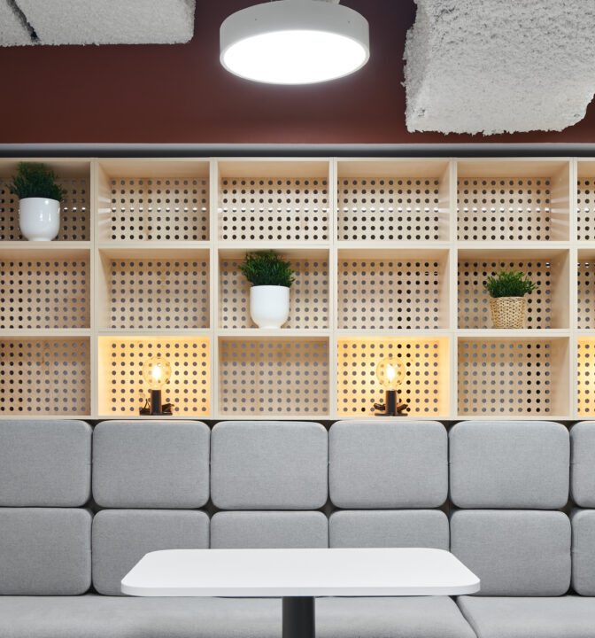 Дизайн офиса в Санкт-Петербурге для IT-компании Semrush - фото №13