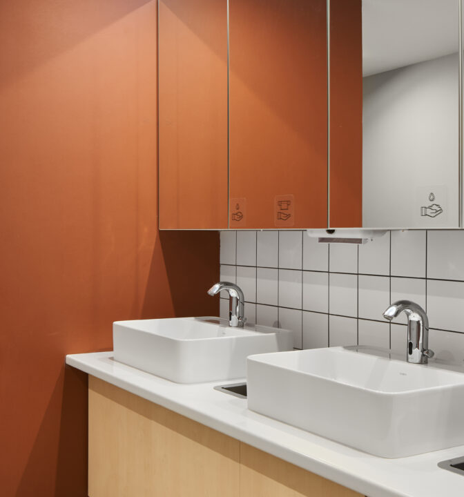 Дизайн офиса в Санкт-Петербурге для IT-компании Semrush - фото №15