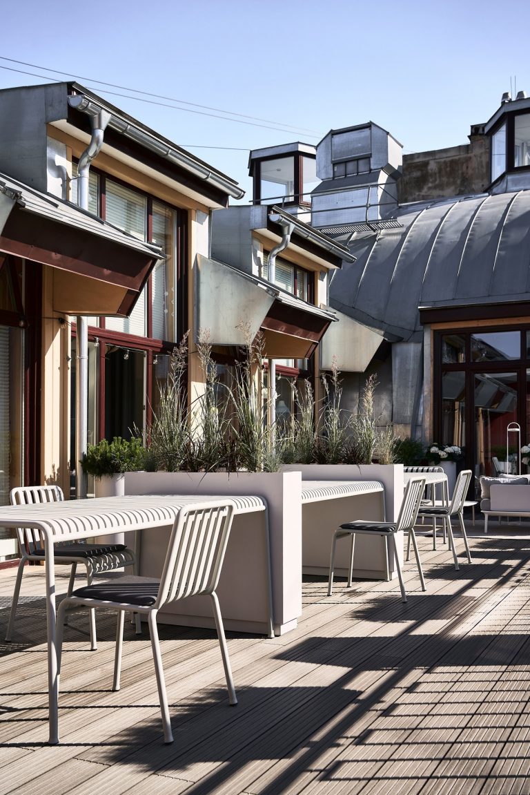 Интерьер современного офиса студии DESIGNIC - фото №10