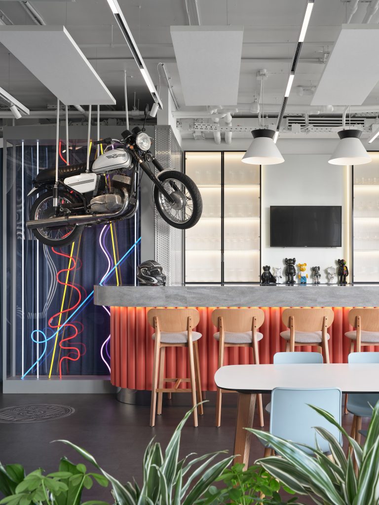 Дизайн-проект пространства офиса Avito - фото №1