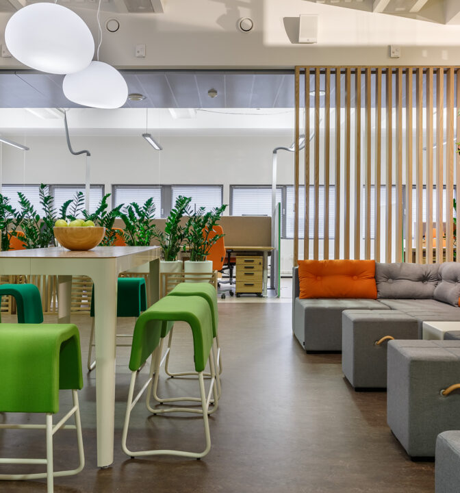 Скандинавский офис для компании Sever Minerals - фото №6