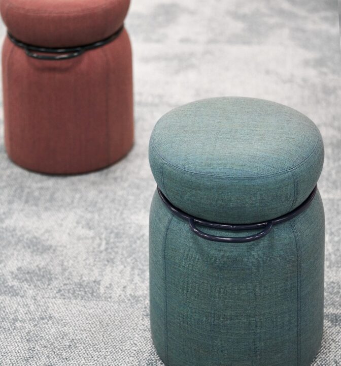 Офис в светлых тонах для компании Element Group Oy - фото №8