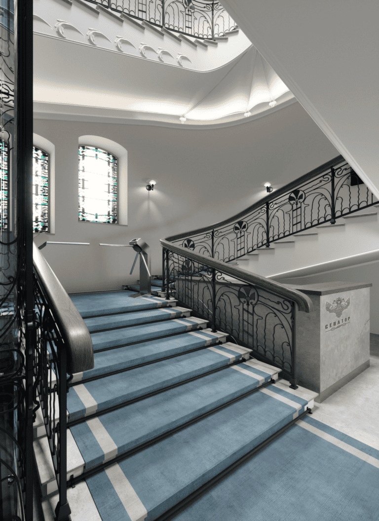 Interior of a Classic Business Center - vhodnaya-zona